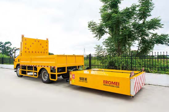 守護(hù)道路安全的移動(dòng)屏障 5110型防撞緩沖車(chē)深度解析